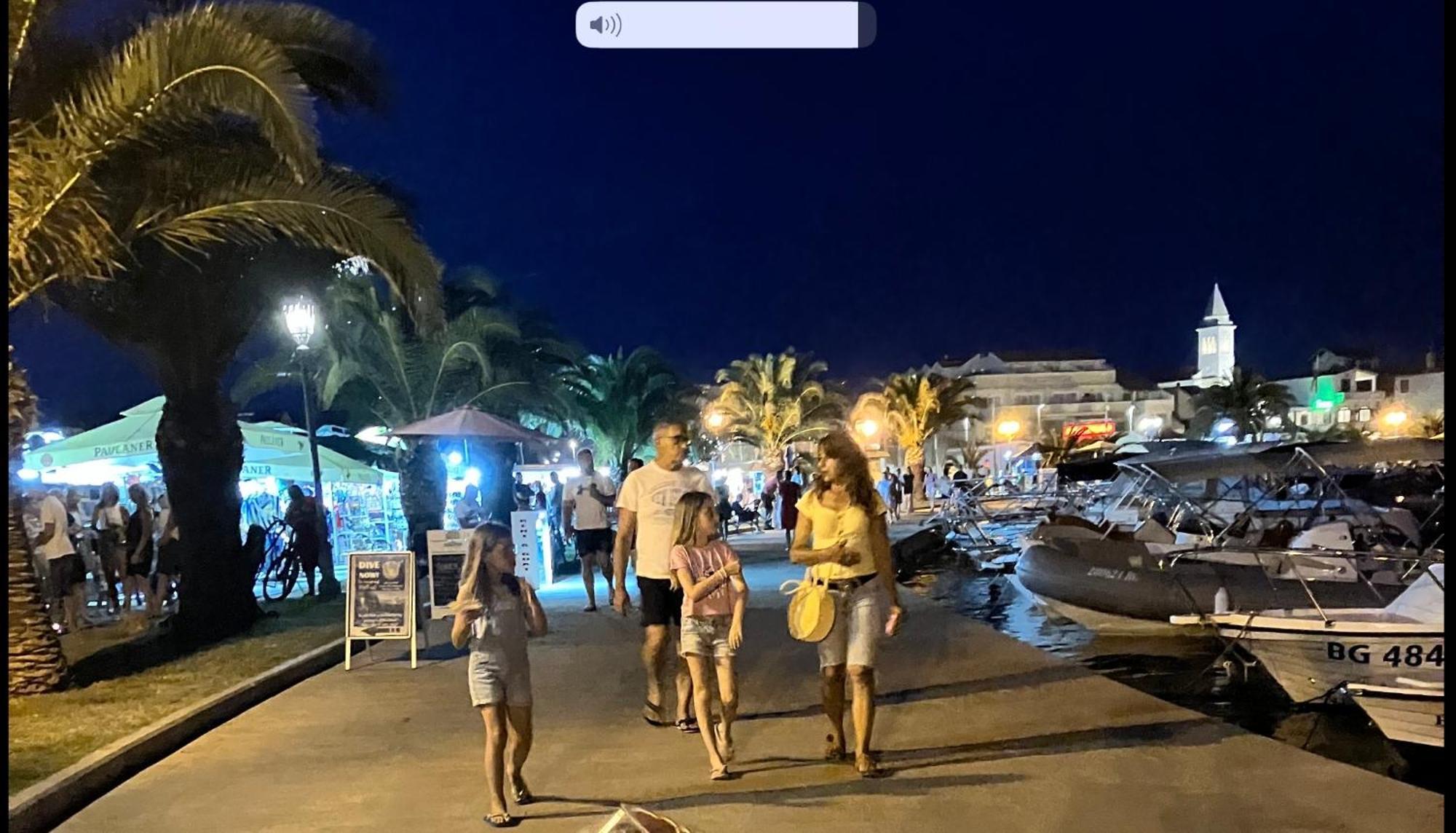 Ivan 4+2 Pakoštane Dış mekan fotoğraf